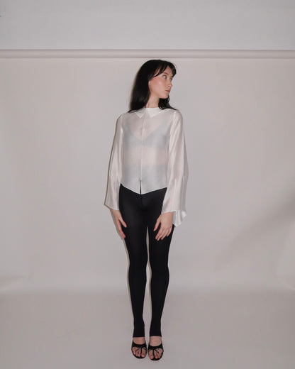 001 Dea in White